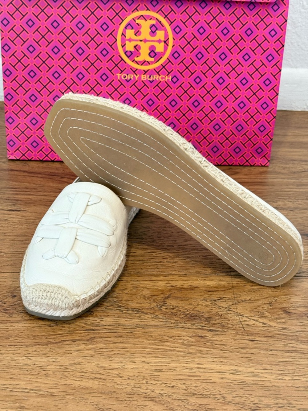 NWOT Tory Burch Espadrille Flats 6.5 White Leather Slip On Loafers - Picture 5 of 7